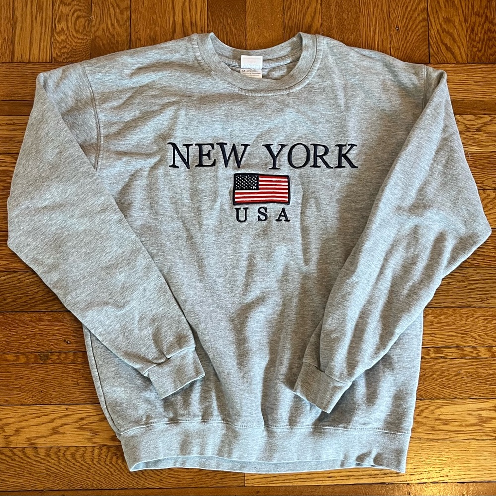 Embroidered Patriotic USA New York Sweatshirt